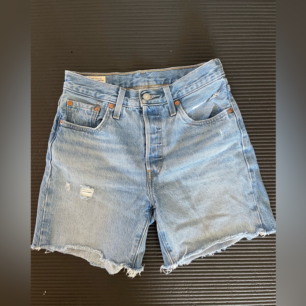 Levi’s 501 denim shorts
